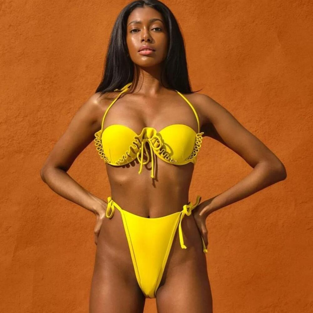 Andrea iyamah fula bikini set - Picture 2 of 7